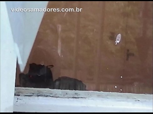 ❤️ ガールフレンドを他の男と見ているムラムラした男、カップルを邪魔しないようにファックビデオを録画する ❤️ ポルノビデオ ❌️❤